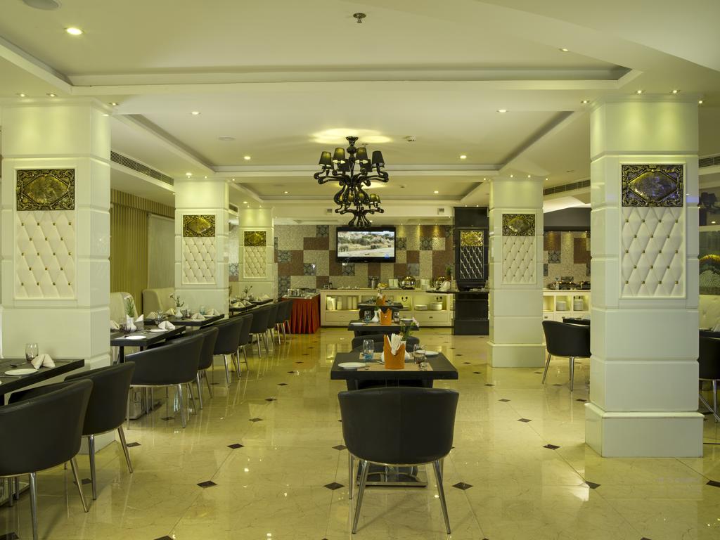 The Pgs Vedanta Hotel Kochi Exterior photo